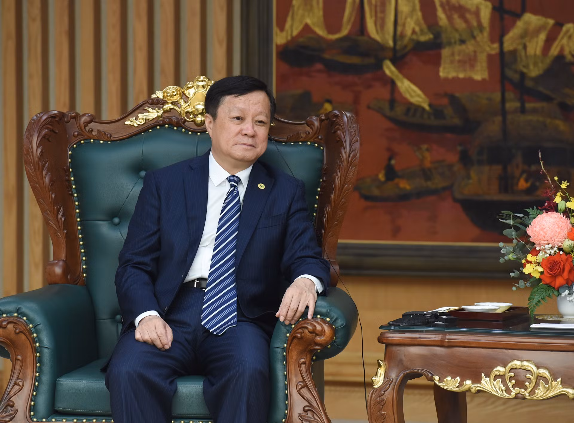 El presidente de la COMAC, He Dongfeng.