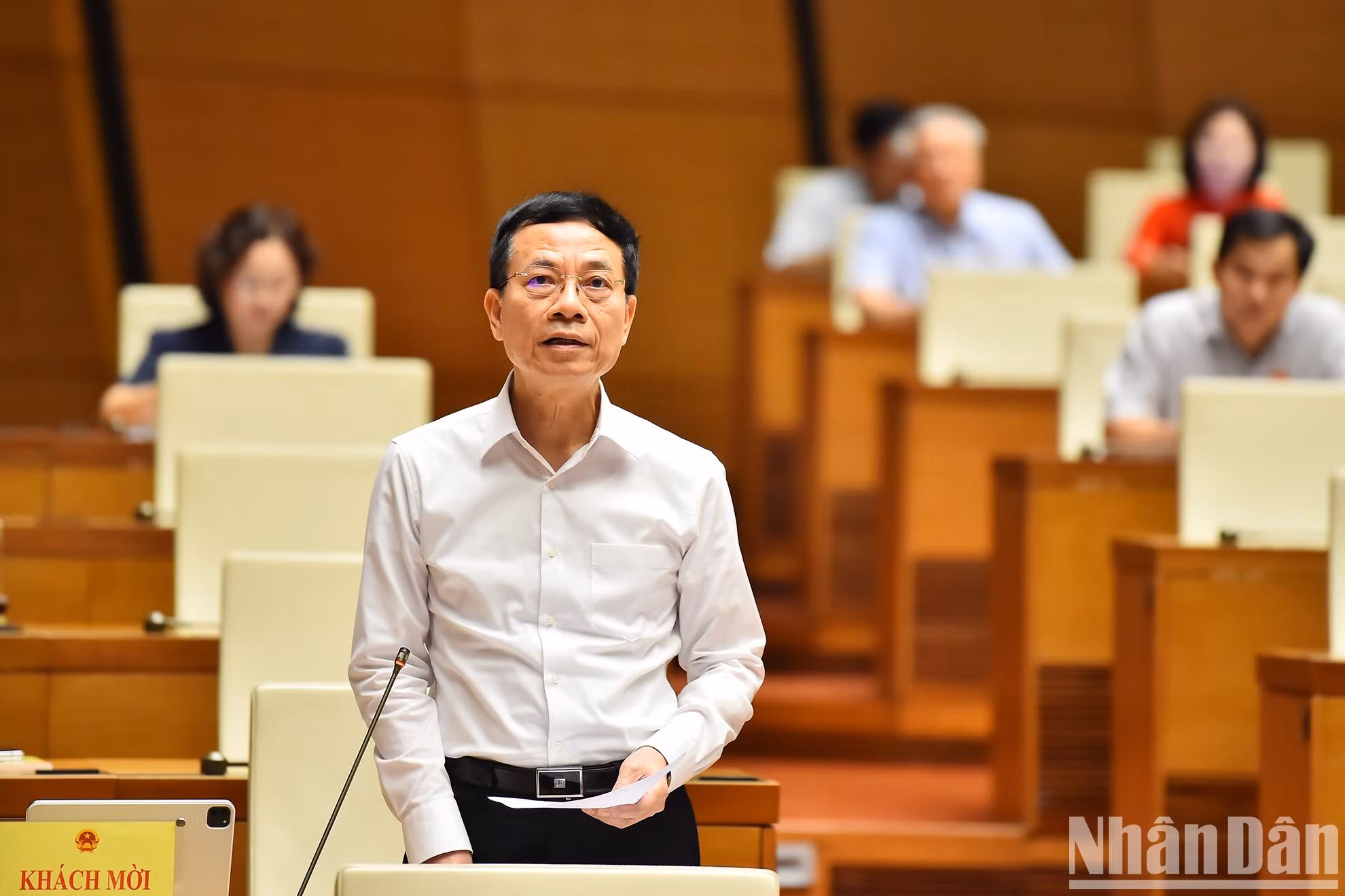 El ministro de Información y Comunicación, Nguyen Manh Hung.