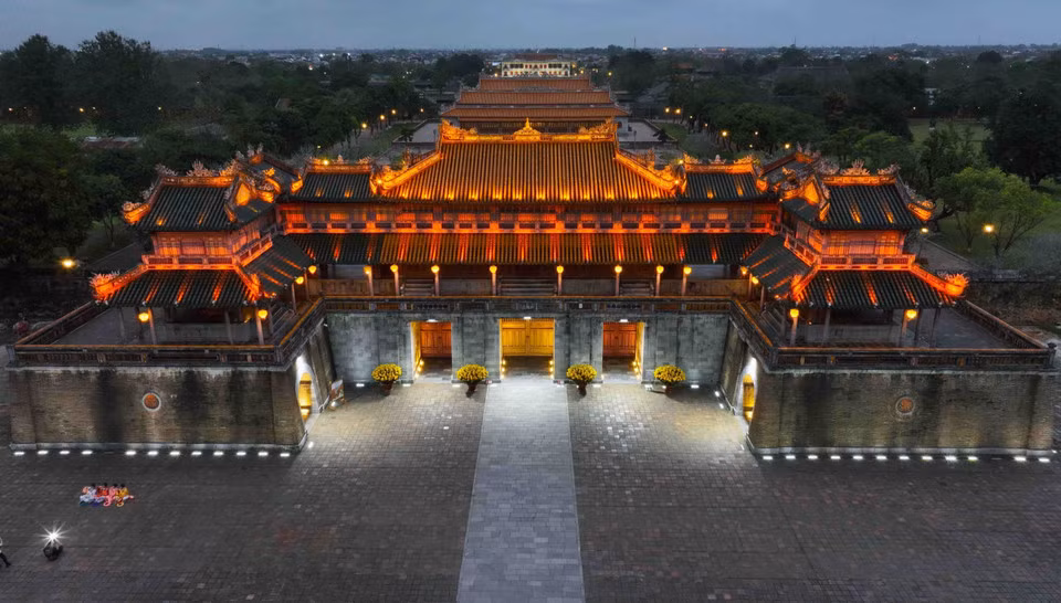 La Puerta de Ngo Mon representa la Ciudadela Imperial de Hue.