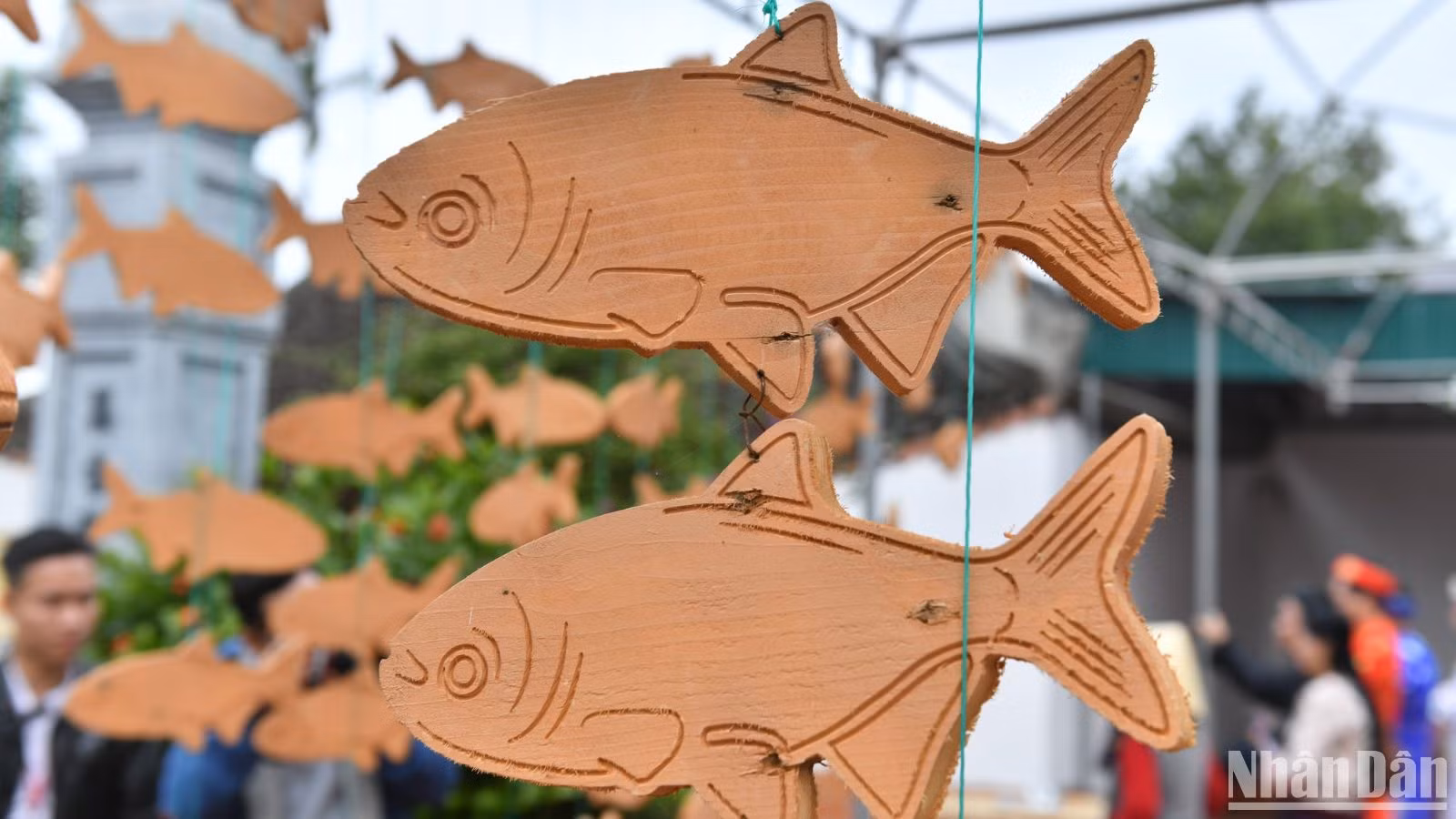 Visitar “aldea de peces de madera” en provincia vietnamita de Nghe An