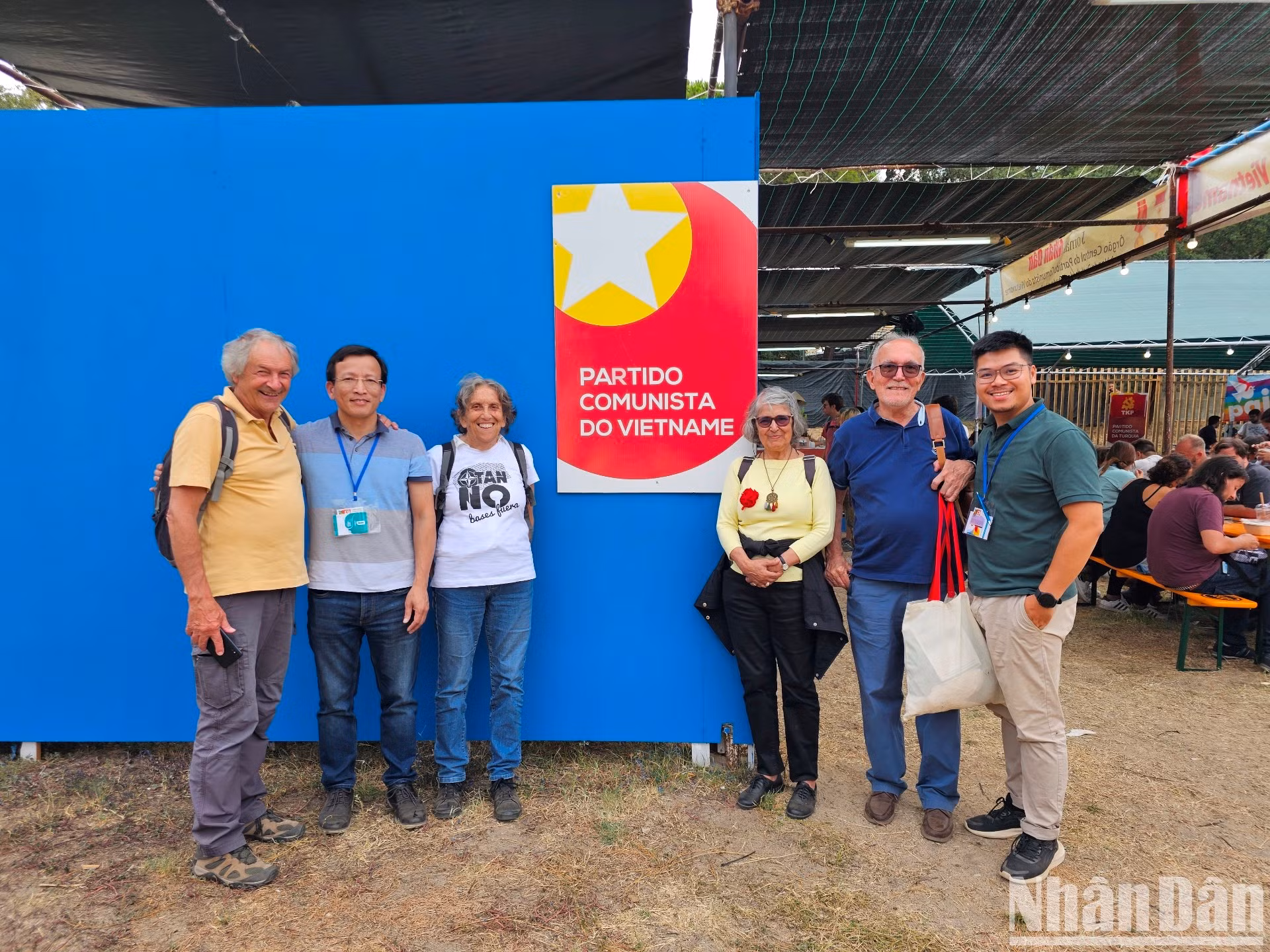 Numerosos amigos internacionales expresan su confianza en el avance de Vietnam bajo el liderazgo del PCV.