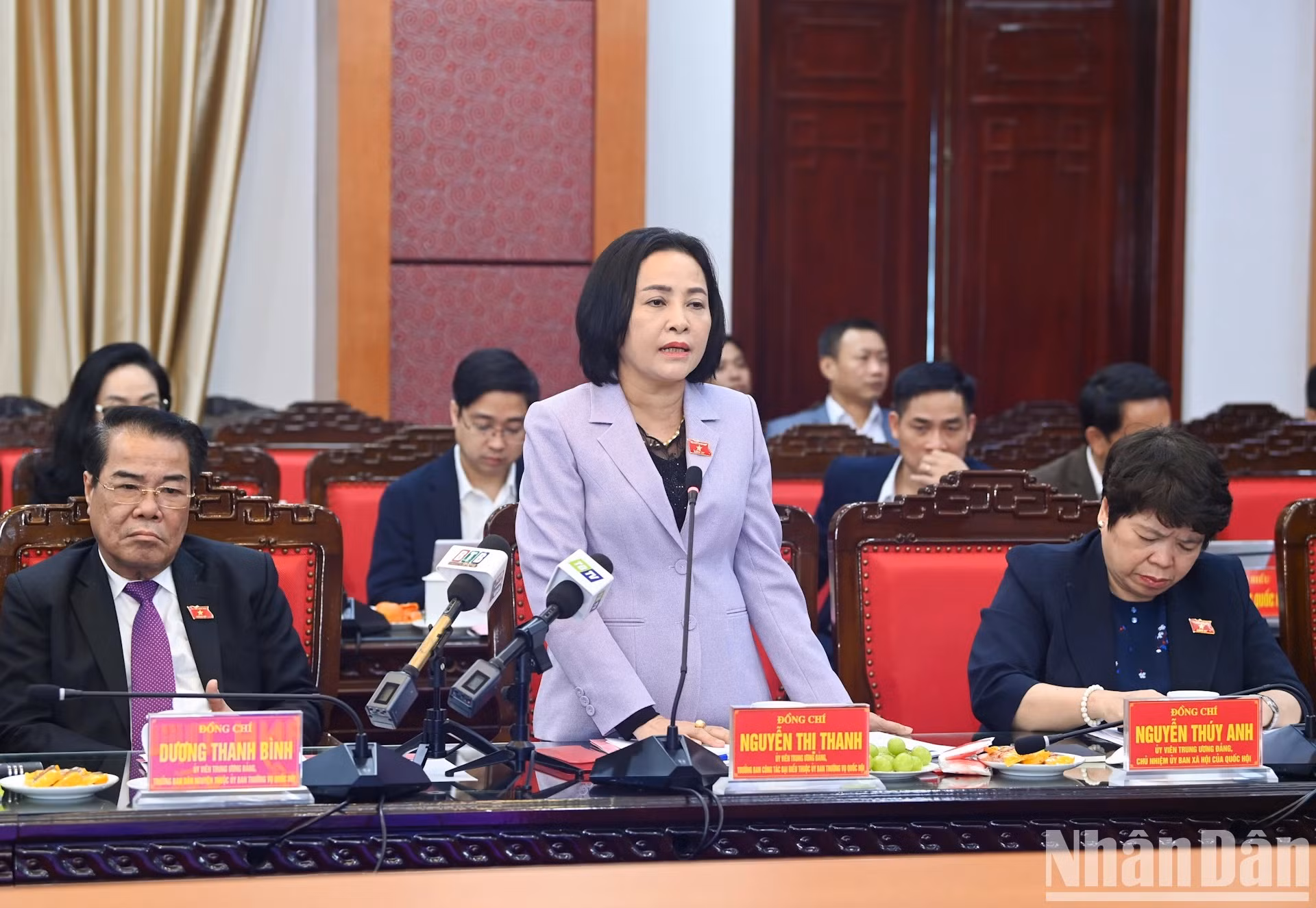 La jefa de la Comisión de Asuntos de Diputados de la Asamblea Nacional y subjefa de la Comisión de Organización del Comité Central del Partido, Nguyen Thi Thanh.