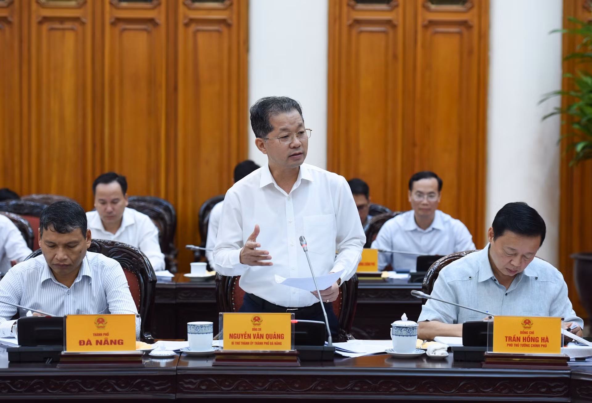 El secretario del Comité del Partido Comunista de Vietnam en la ciudad de Da Nang, Nguyen Van Quang.