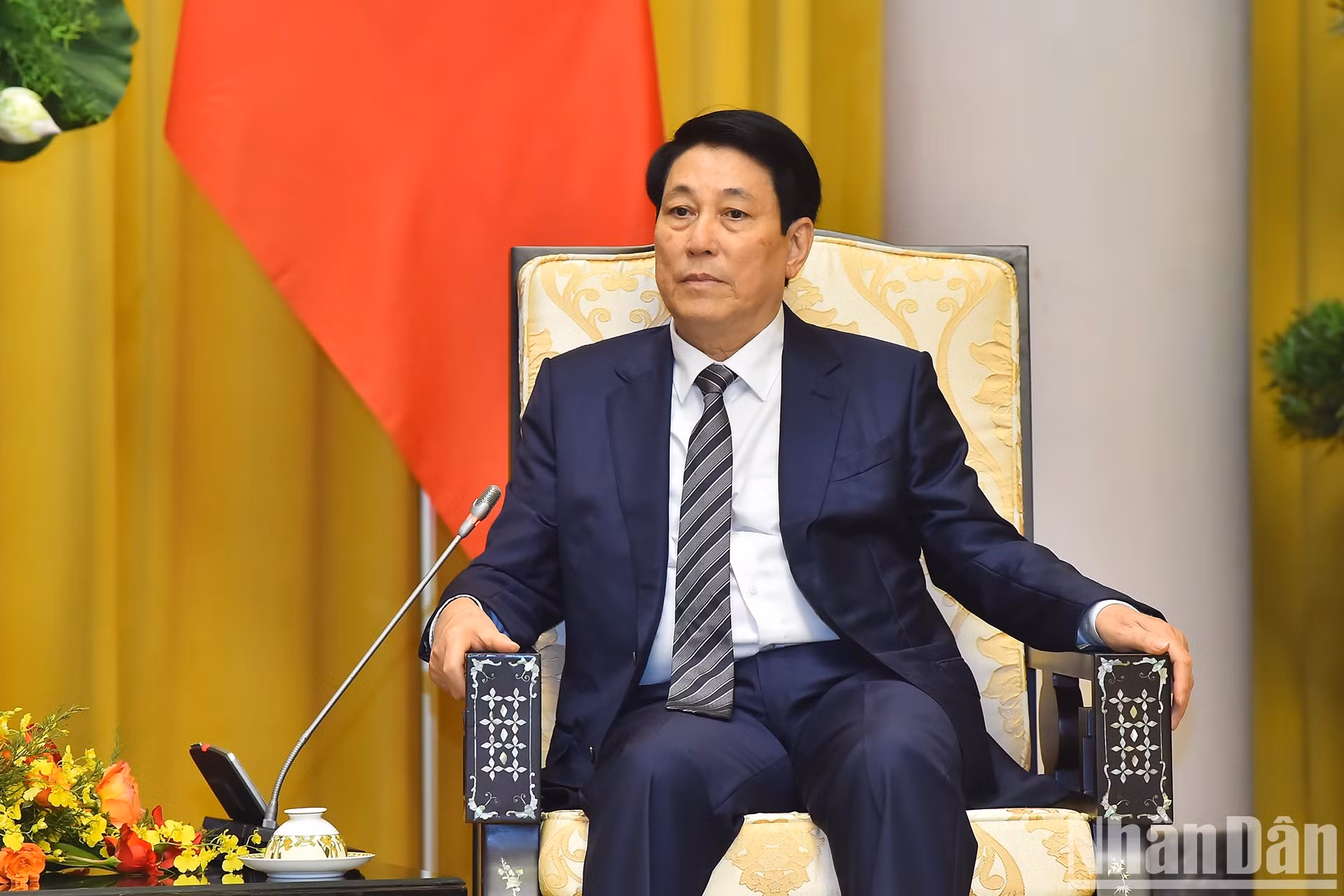 El presidente vietnamita toma la palabra.