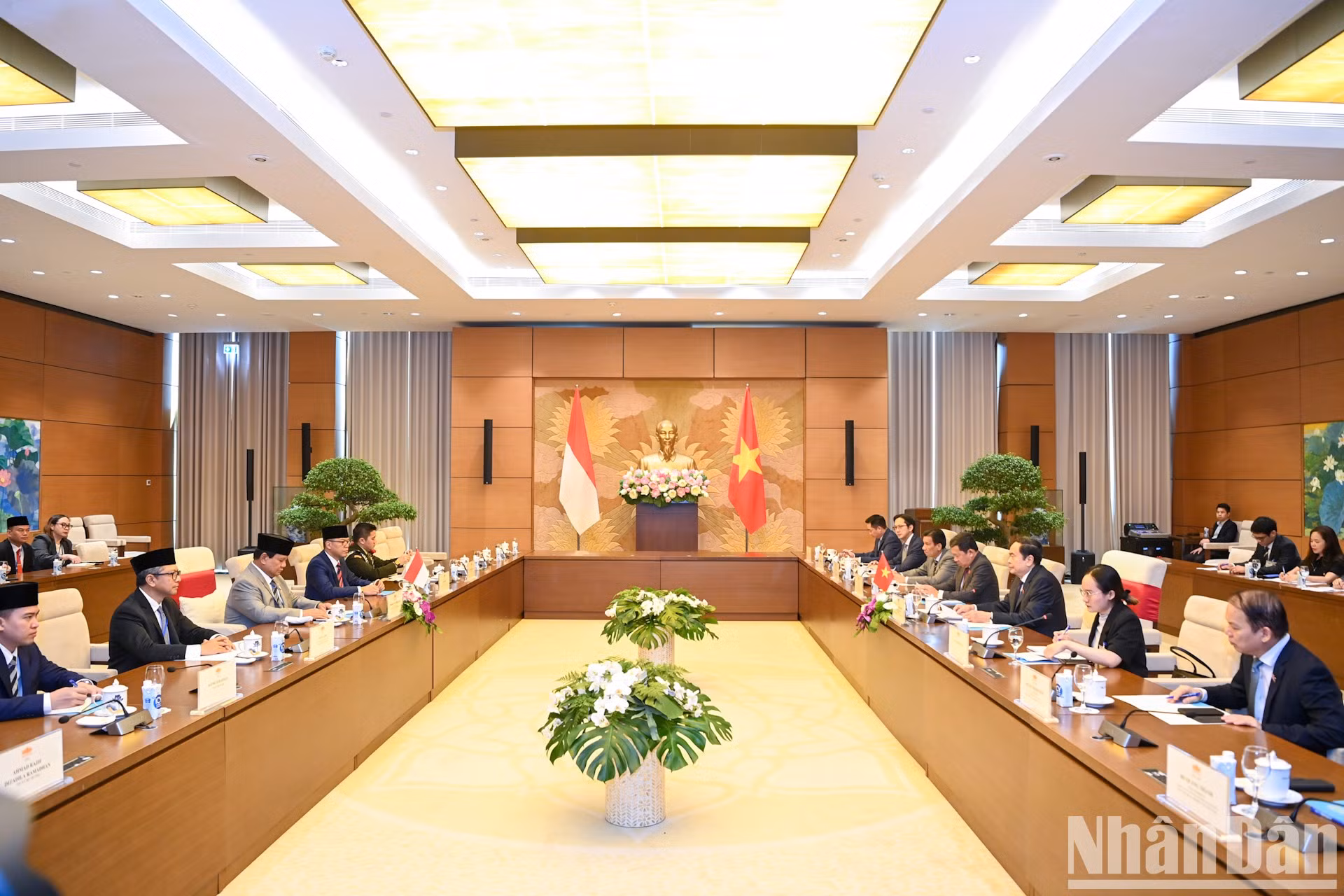 Panorama de la reunión, efecuada en la Casa Parlamentaria de Vietnam.