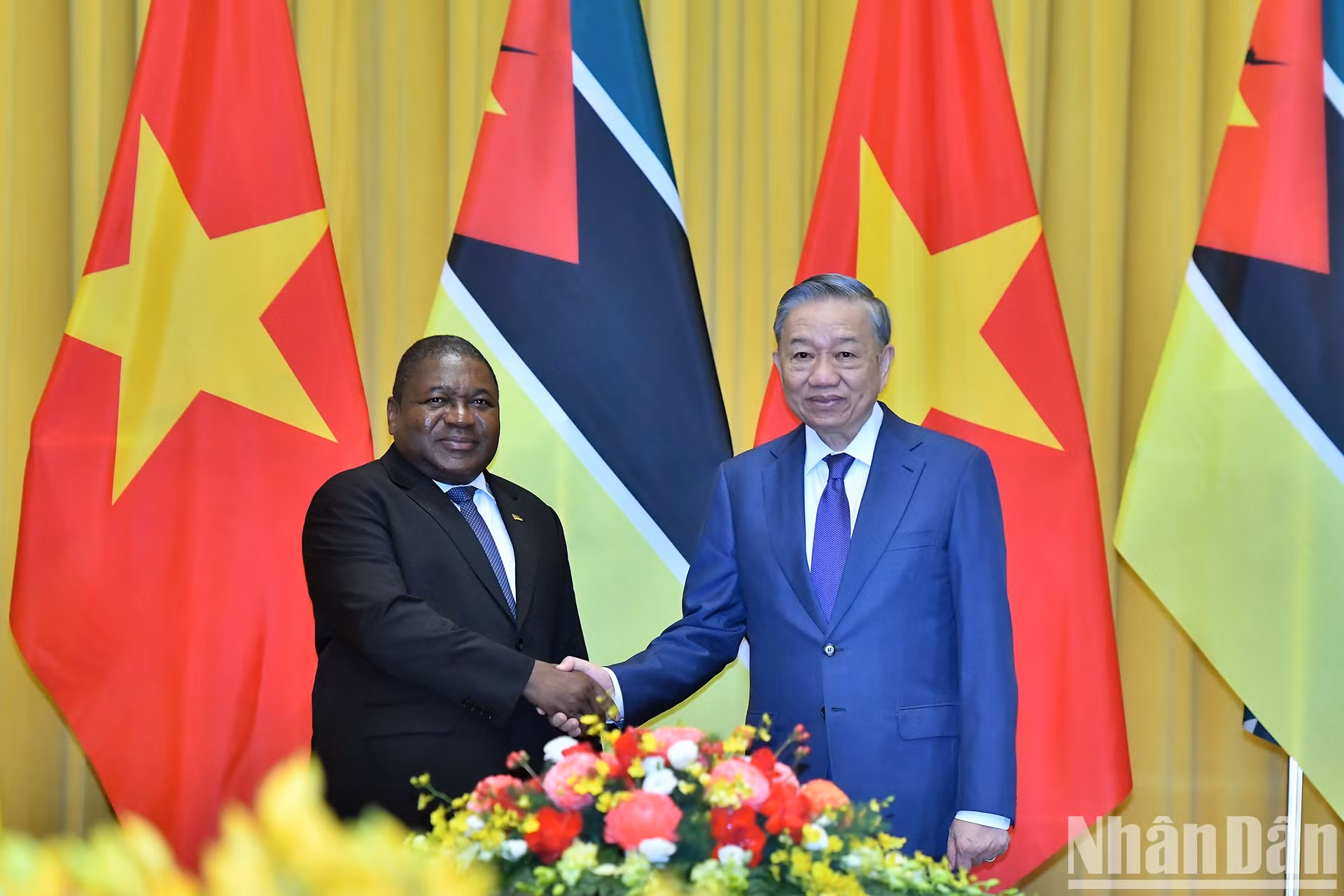 El dirigente anfitrión y el jefe de Estado mozambiqueño. El dirigente anfitrión y el jefe de Estado mozambiqueño.