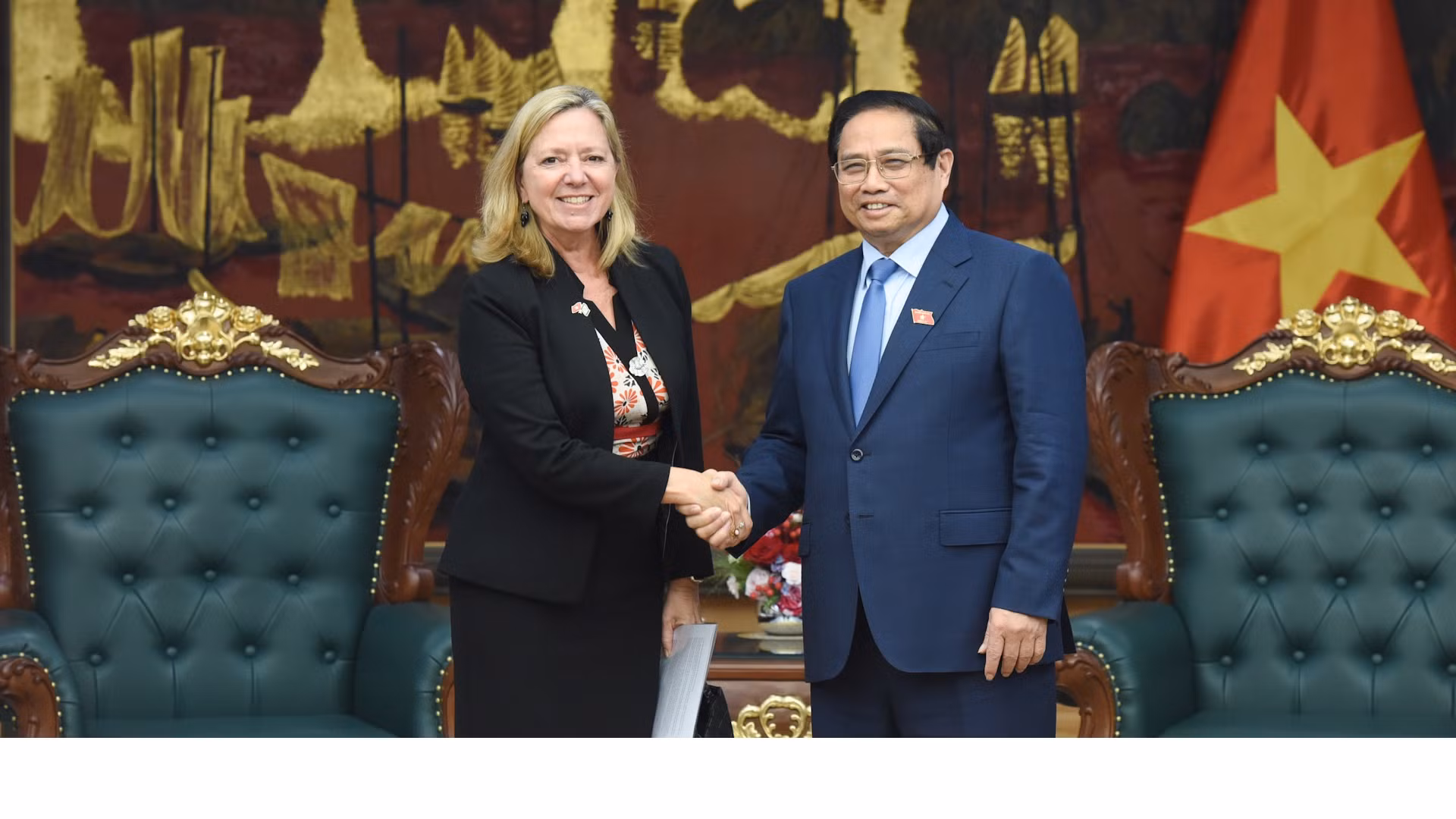 [Foto] Premier vietnamita se reúne con directora de Banco Mundial para países indochinos