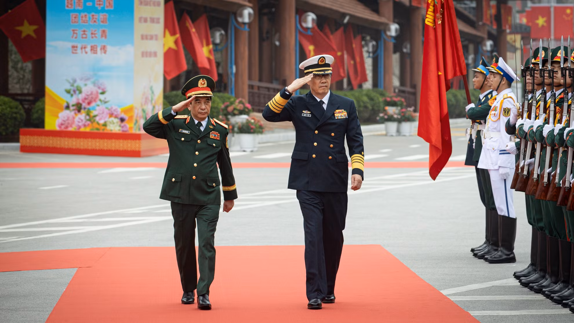 [Foto] Ceremonia de bienvenida a ministro de Defensa chino para asistir a actividades de intercambio amistoso
