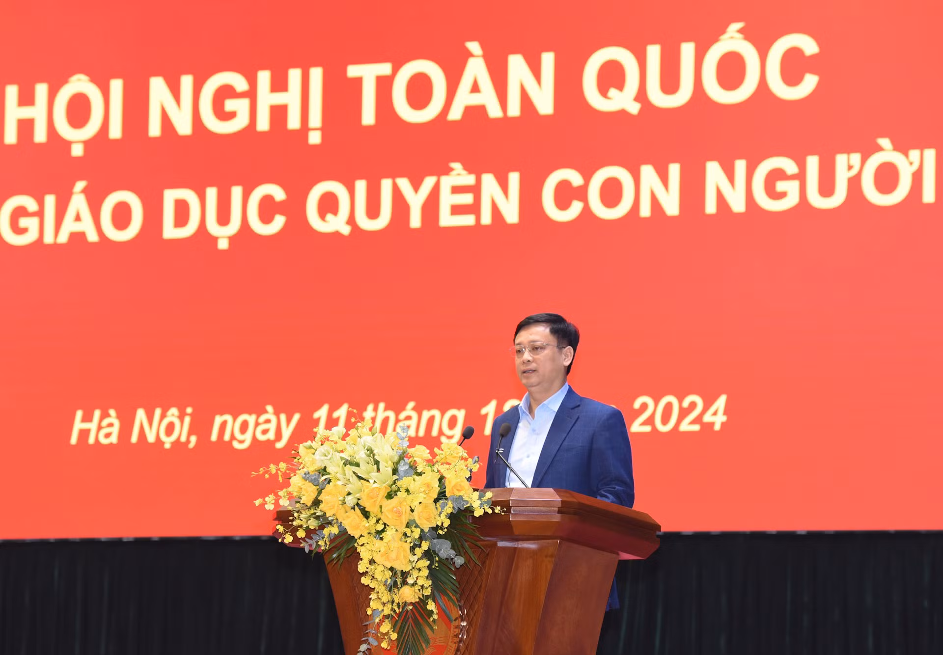El vicepresidente del Comité Popular de la provincia de Thua Thien Hue, Nguyen Thanh Binh. El vicepresidente del Comité Popular de la provincia de Thua Thien Hue, Nguyen Thanh Binh.