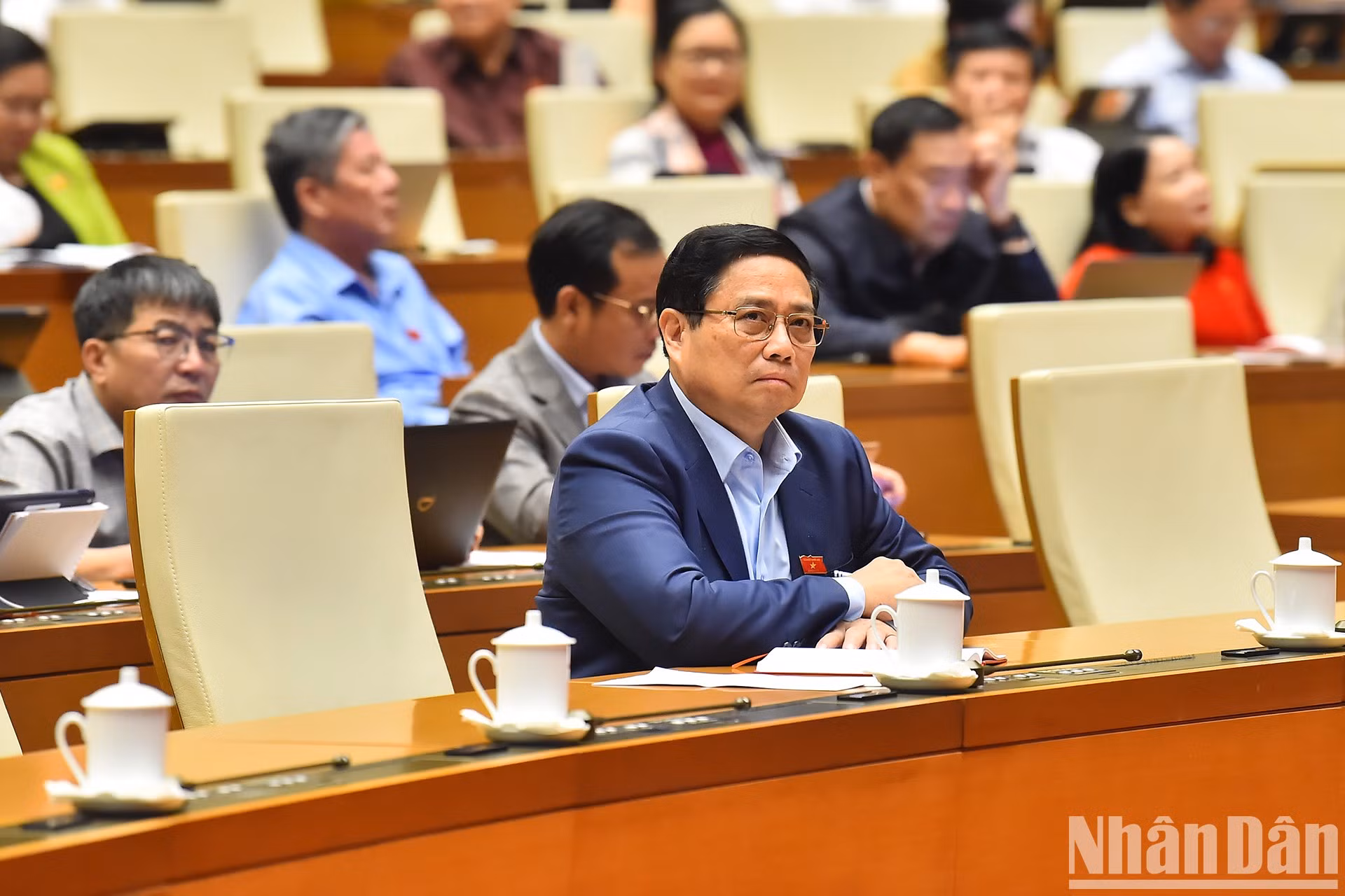 El primer ministro de Vietnam, Pham Minh Chinh, participa en la interpelación. El primer ministro de Vietnam, Pham Minh Chinh, participa en la interpelación.