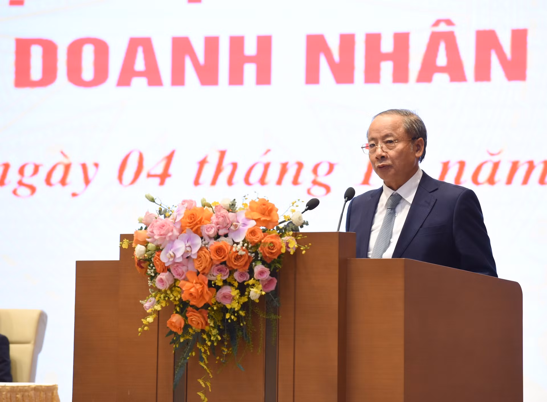 [Foto] Jefatura del Gobierno vietnamita se reúne con empresarios nacionales ảnh 10
