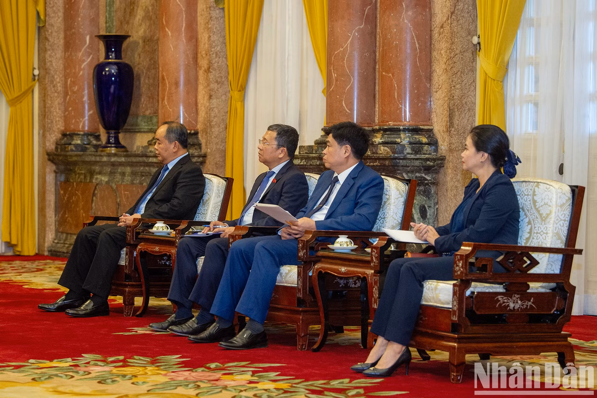 Delegados vietnamitas en el encuentro.