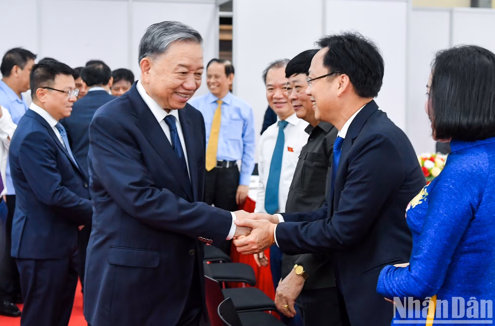 El presidente vietnamita, To Lam, asiste al acto de entrega del 18 Premio Nacional de la Prensa. El presidente vietnamita, To Lam, asiste al acto de entrega del 18 Premio Nacional de la Prensa.