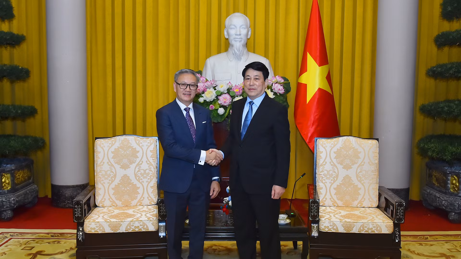 [Foto] Presidente de Vietnam recibe a ministro de Relaciones Exteriores de Laos