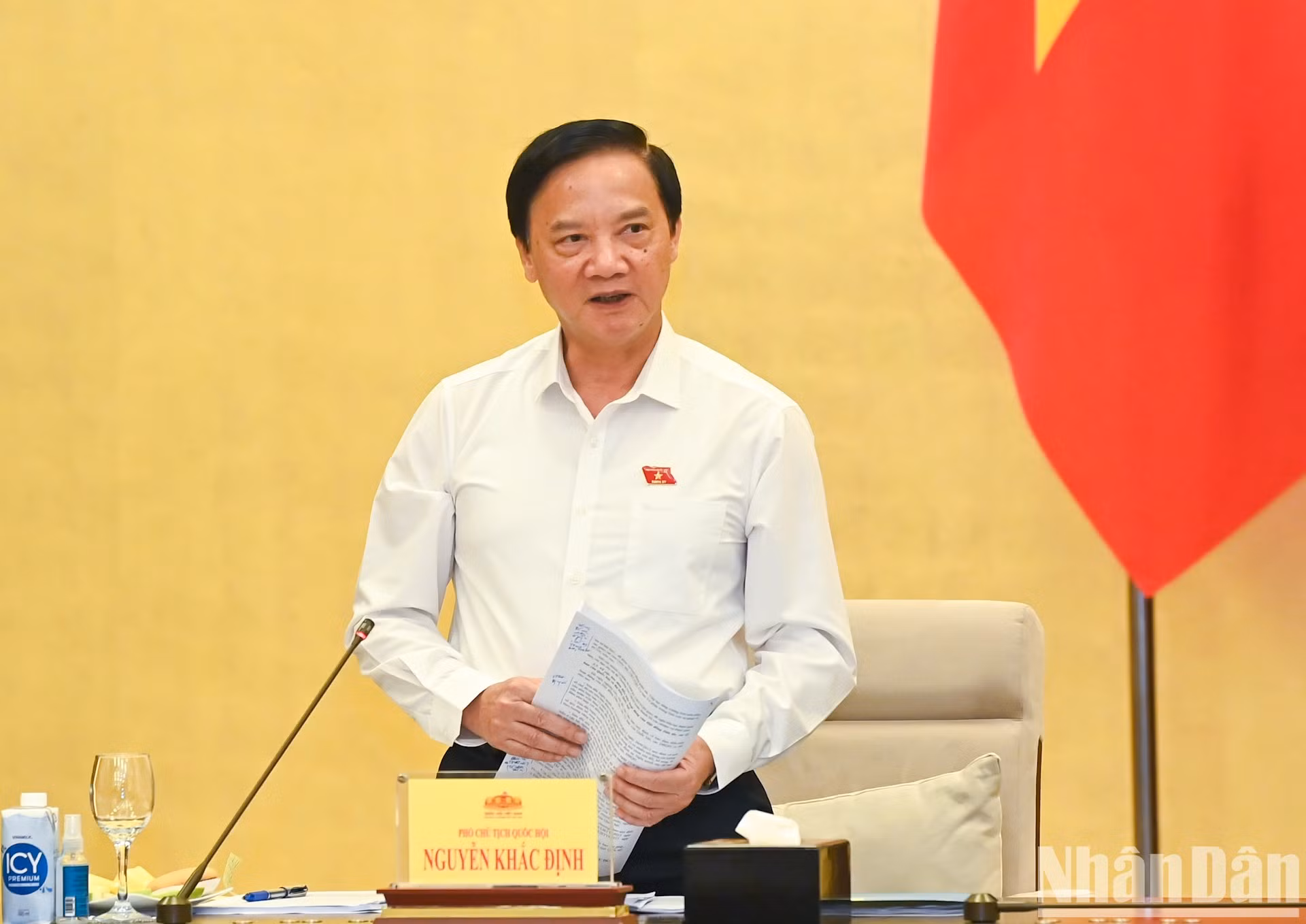El vicepresidente de la Asamblea Nacional vietnamita, Nguyen Khac Dinh.