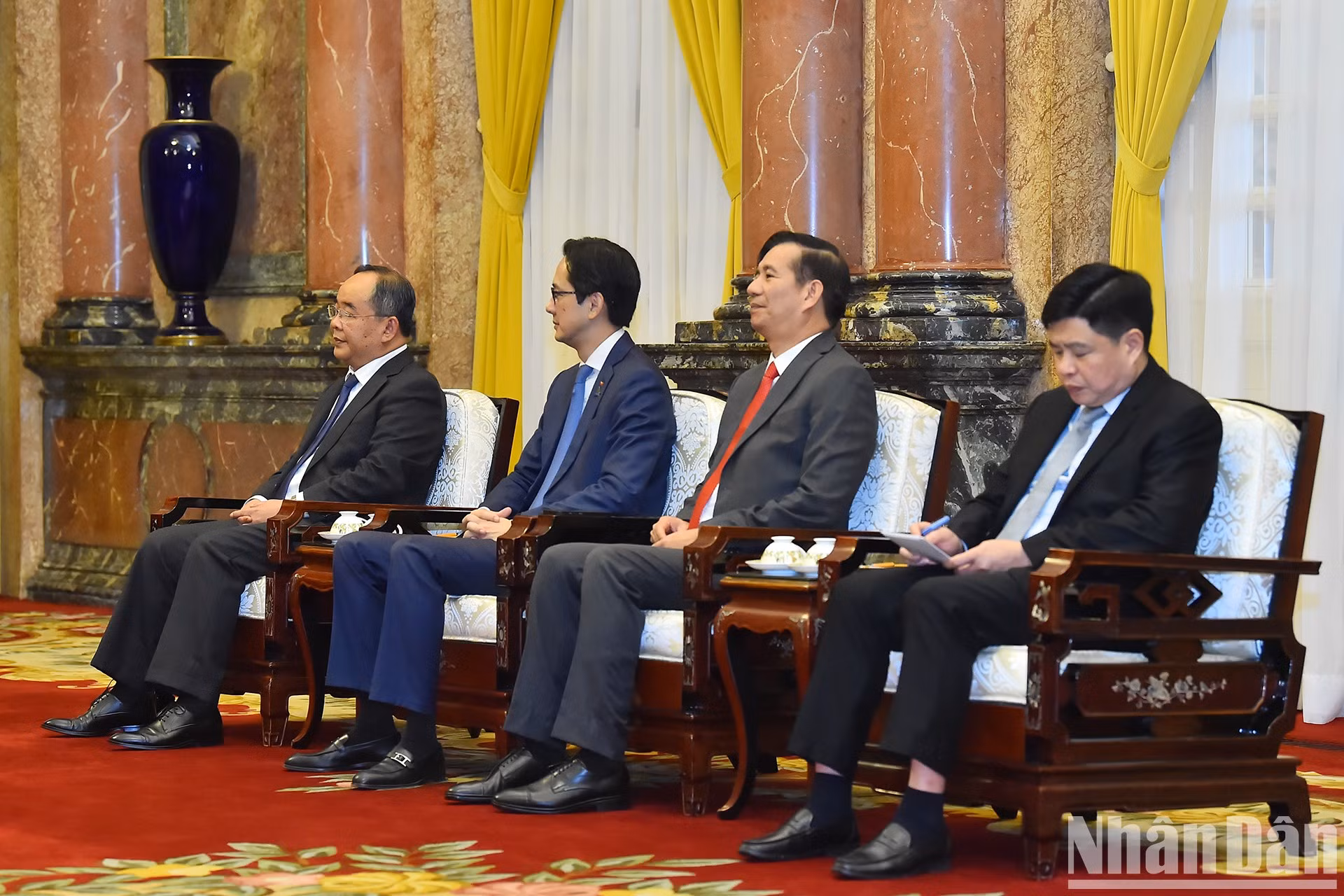 Delegados vietnamitas en el evento.