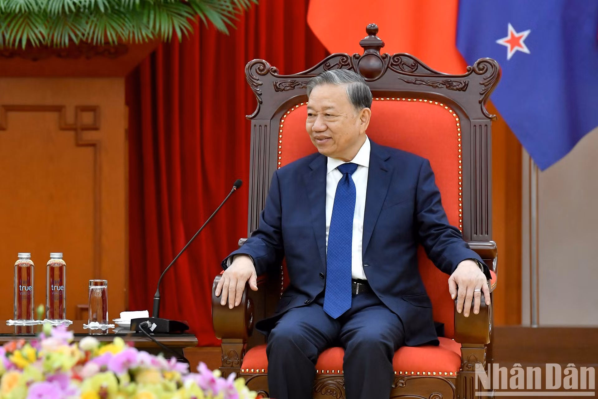 El secretario general del Partido Comunista de Vietnam, To Lam, habla en la cita.