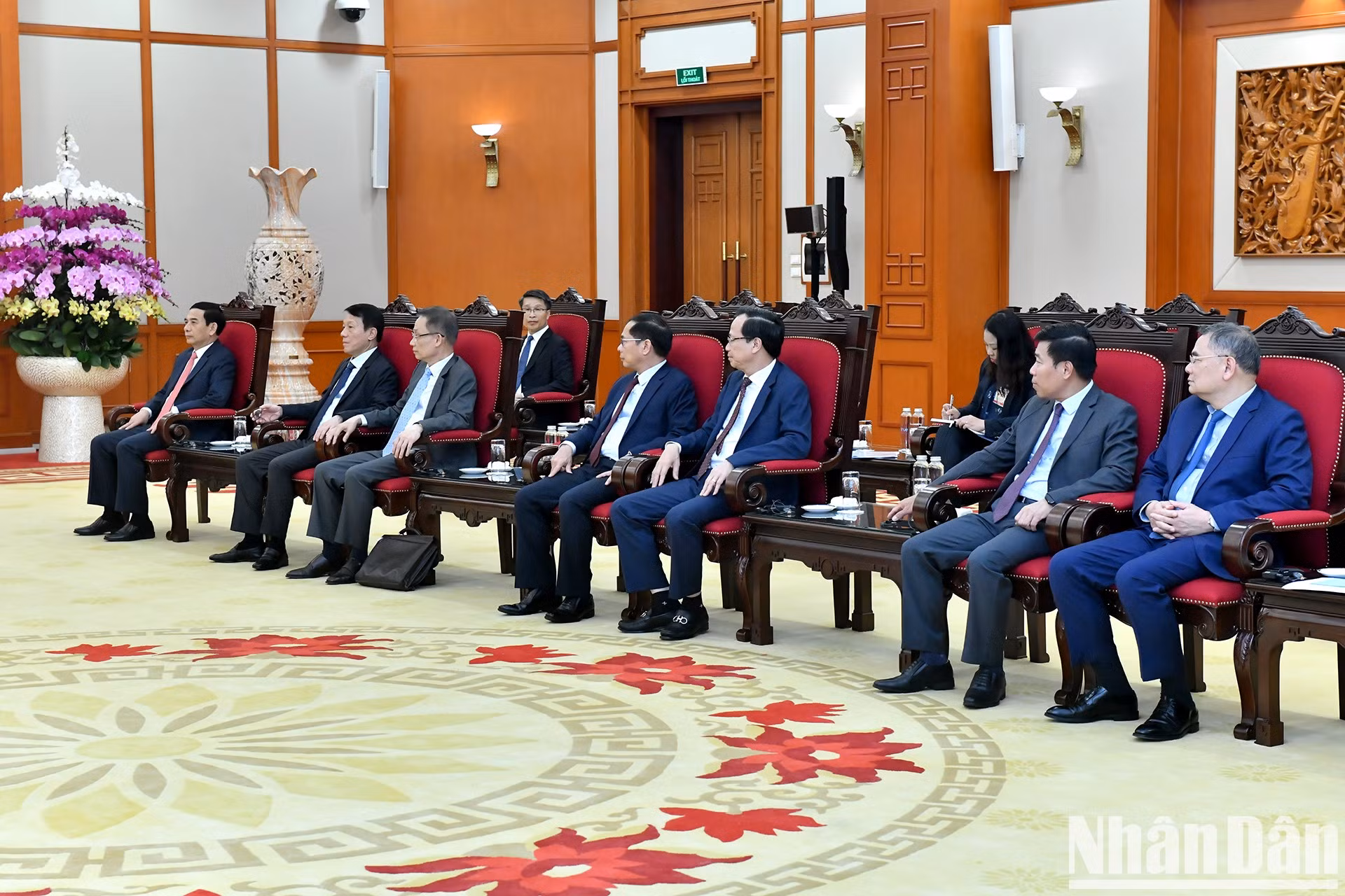 Los delegados vietnamitas en la recepción.