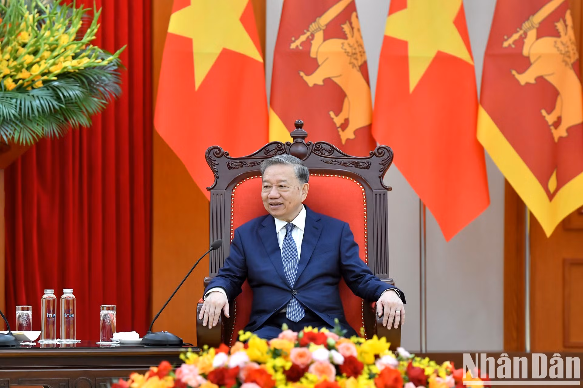 El secretario general del Partido Comunista de Vietnam, To Lam, habla en la cita.