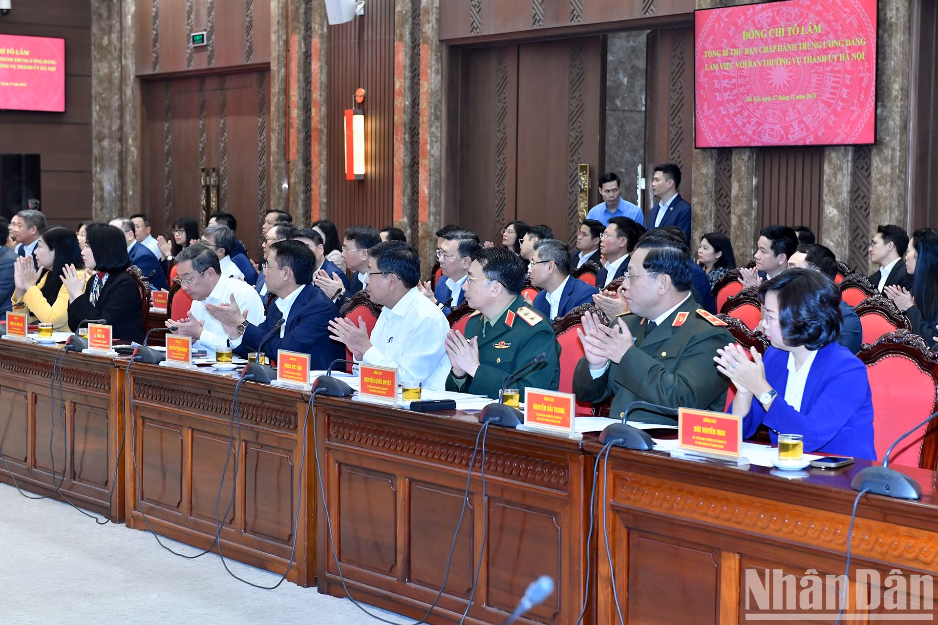 Los delegados en la reunión.