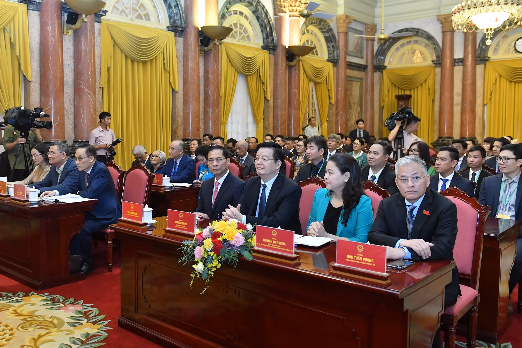 Los delegados en la reunión.