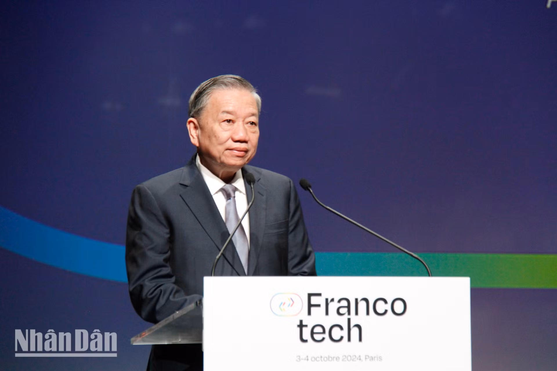 El secretario general del PCV y presidente de Vietnam, To Lam, afirma que Vietnam está creando un entorno empresarial y de inversión cada vez más favorable, con muchas políticas preferenciales atractivas y una posición muy favorable para ayudar a las empresas de la comunidad francófona a continuar expandiéndose y desarrollándose hasta convertirse en las empresas líderes en el mundo. (Foto: MINH DUY) El secretario general del PCV y presidente de Vietnam, To Lam, afirma que Vietnam está creando un entorno empresarial y de inversión cada vez más favorable, con muchas políticas preferenciales atractivas y una posición muy favorable para ayudar a las empresas de la comunidad francófona a continuar expandiéndose y desarrollándose hasta convertirse en las empresas líderes en el mundo. (Foto: MINH DUY)