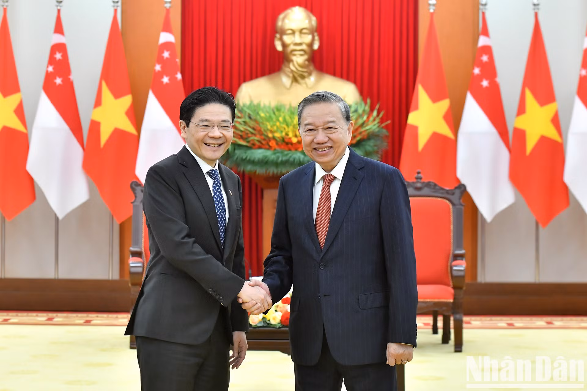 [Foto] Máximo dirigente partidista de Vietnam se reúne con premier de Singapur 