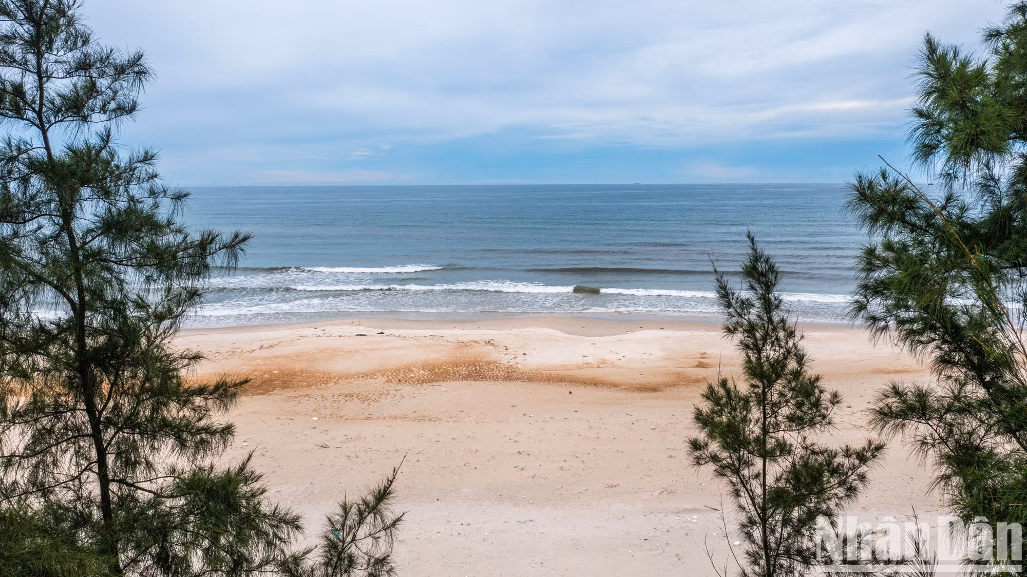 Sin dudas, la playa de Vinh Thai es una opción que no deben perderse quienes aman disfrutar del mar en tranquilidad.