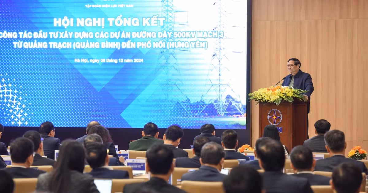El primer ministro de Vietnam, Pham Minh Chinh, habla en la cita. 