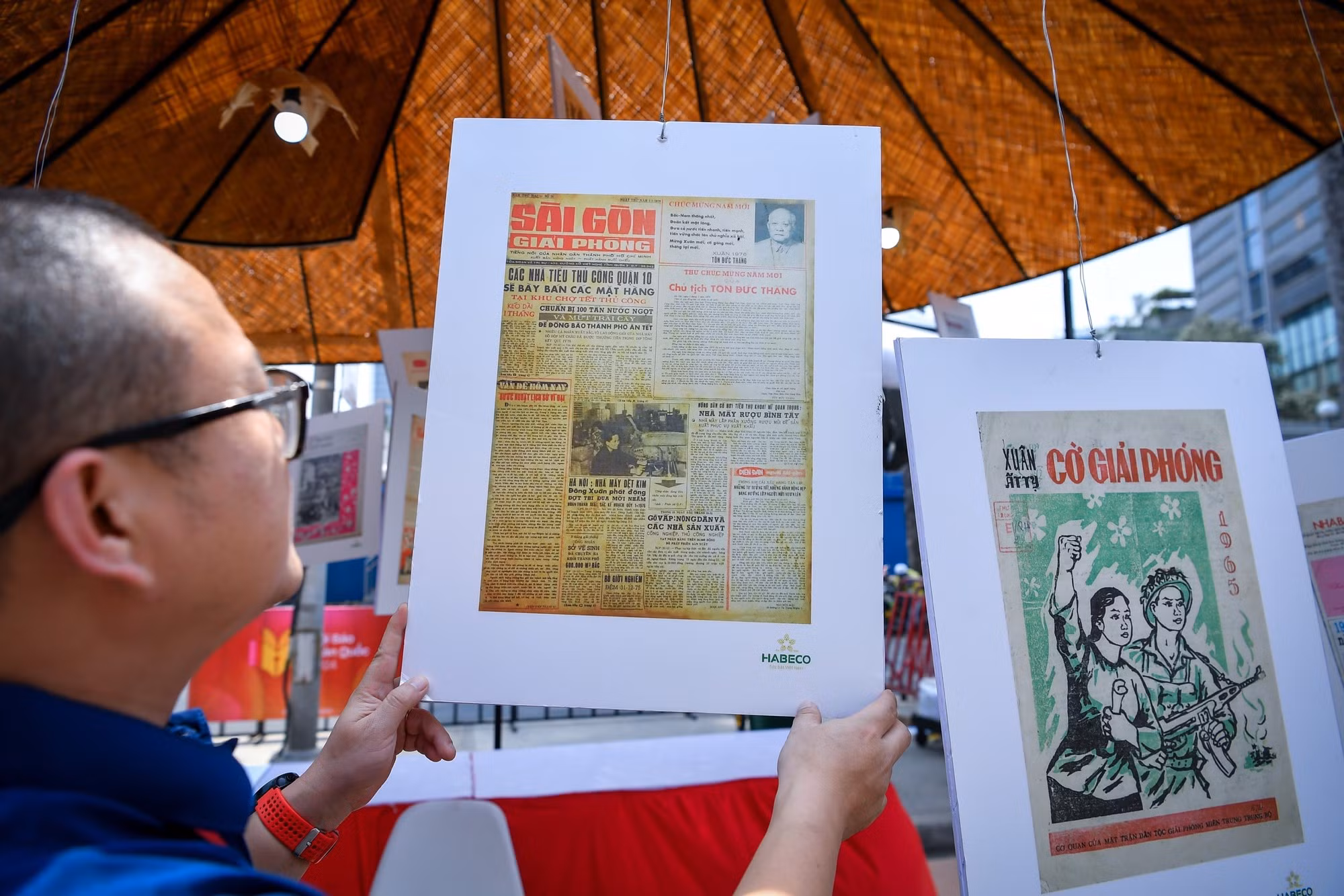 En los últimos años, el Museo de Prensa de Vietnam ha coleccionado más de 36 mil documentos y artefactos mediante las 15 campañas de donación y viajes de recolección en casi 60 provincias y ciudades. Se han organizado cerca de 30 exposiciones temáticas y simposios científicos sobre la prensa nacional en el museo y en numerosos lugares. En los últimos años, el Museo de Prensa de Vietnam ha coleccionado más de 36 mil documentos y artefactos mediante las 15 campañas de donación y viajes de recolección en casi 60 provincias y ciudades. Se han organizado cerca de 30 exposiciones temáticas y simposios científicos sobre la prensa nacional en el museo y en numerosos lugares.