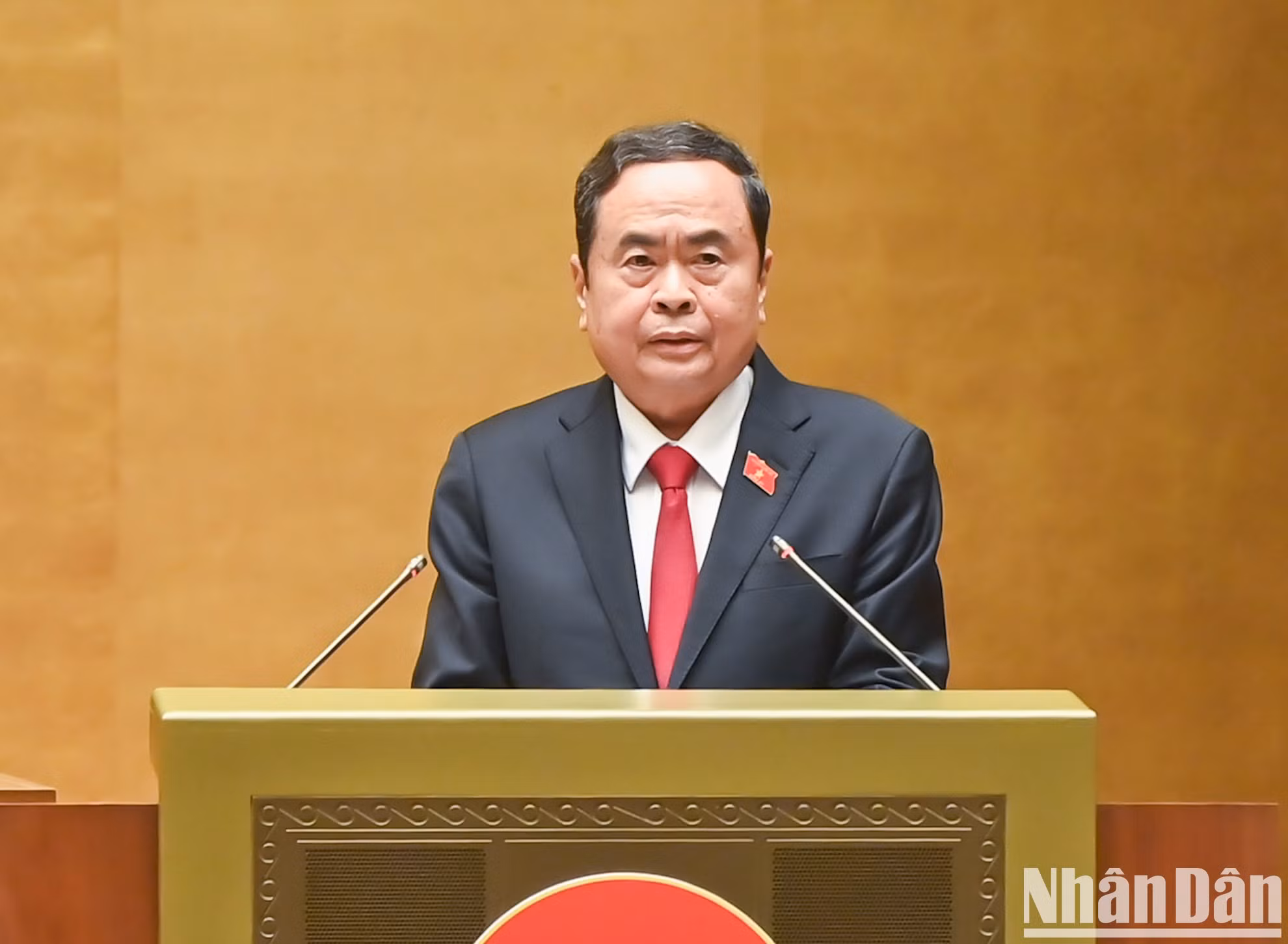 El titular de la ANV, Tran Thanh Man, informó que entre los temas clave que se abordarán los diputados se encuentran la reforma constitucional, la elaboración de legislaciones, la supervisión del gobierno y la toma de decisiones sobre asuntos estratégicos para el país.