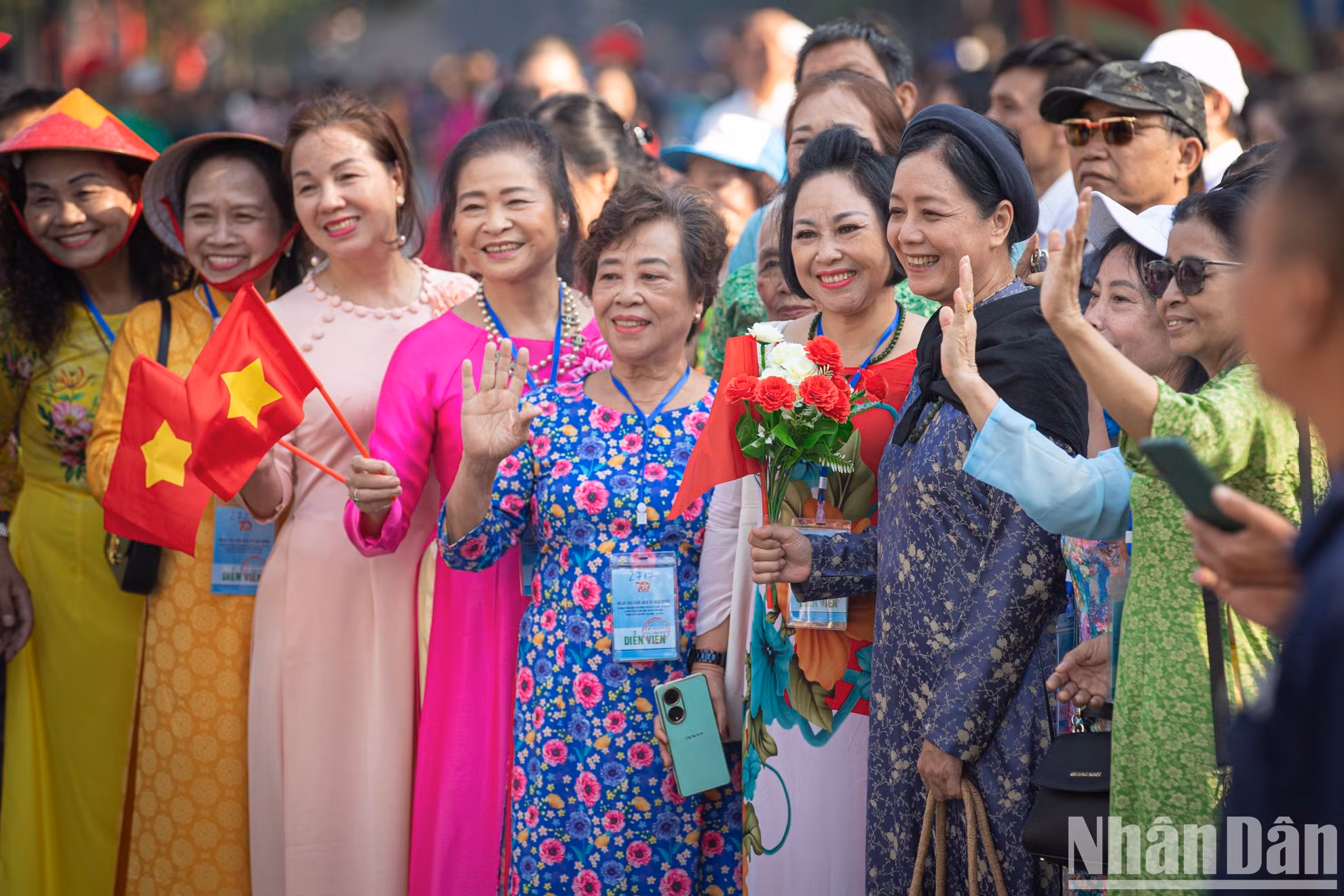Se espera que el "Festival Cultural por la Paz" contribuya a difundir los valores históricos y culturales de la capital entre los vietnamitas y amigos internacionales.