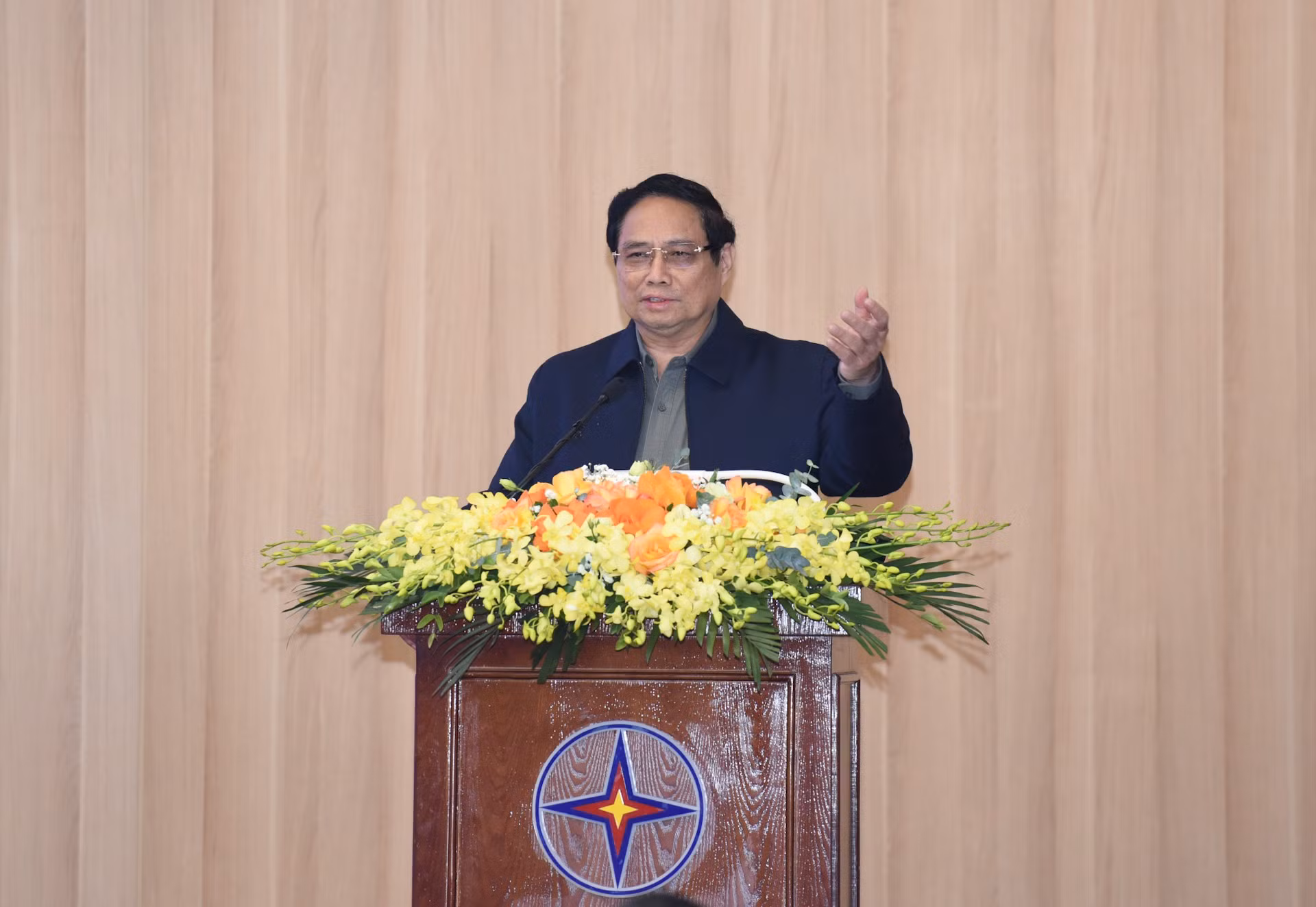 El premier vietnamita Pham Minh Chinh habla en la cita.