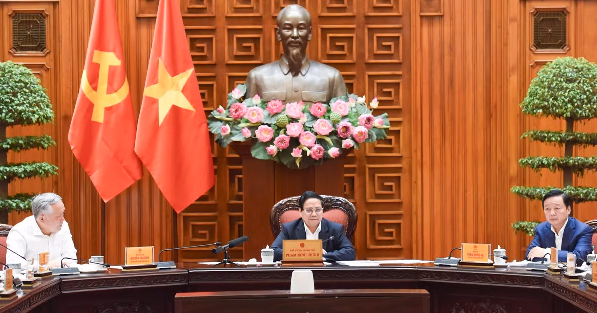 [Foto] Discuten en Hanói soluciones fiscales para la importación y exportación de mercancías de Vietnam