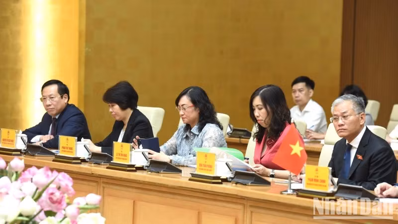 Delegados vietnamitas.