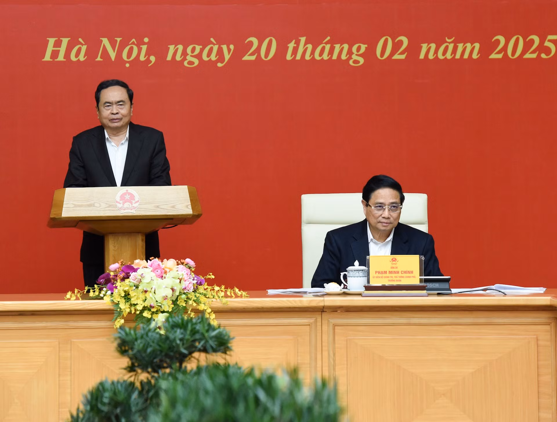 El presidente de la Asamblea Nacional de Vietnam, Tran Thanh Man, habla en la cita.