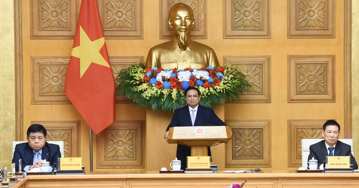 [Foto] Premier vietnamita dialoga con empresas chinas
