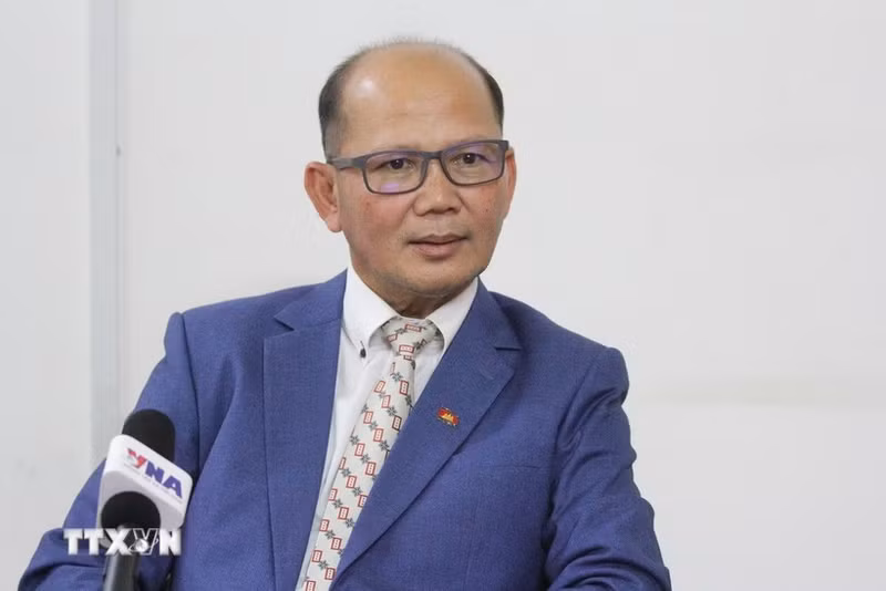 Uch Leang, jefe interino del Departamento de Estudios sobre Asia, África y Oriente Medio del Instituto de Relaciones Internacionales de la Academia Real de Camboya. (Foto: VNA)