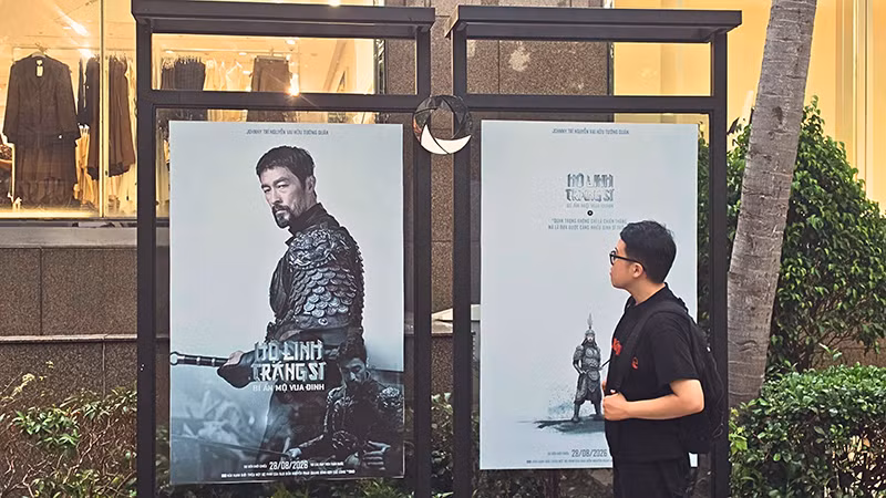 La exposición se ilustra con fragmentos de la película “Guardianes del espíritu: el último secreto del primer emperador”. (Foto: Servicio de Cultura y Deportes de Ciudad Ho Chi Minh)