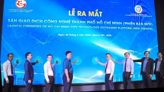 En el acto de lanzamiento de la renovada Bolsa de Tecnología de Ciudad Ho Chi Minh. (Foto: sggp.org.vn)
