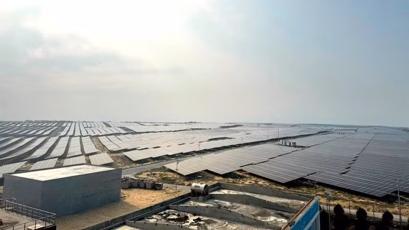La central solar de Phu My, en la provincia altiplánica de Gia Lai.