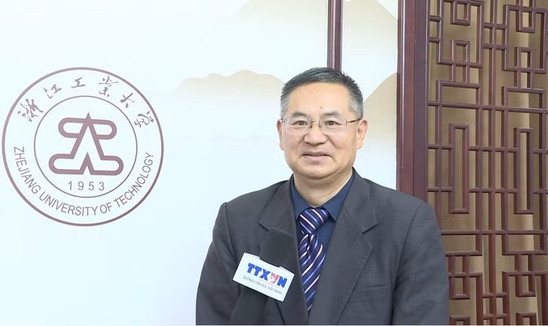 El profesor Cheng Hanping. (Fotografía: VNA)