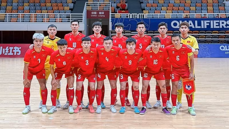 La selección vietnamita de futsal se prepara para la Copa Asiática 2026. (Foto: VNA)
