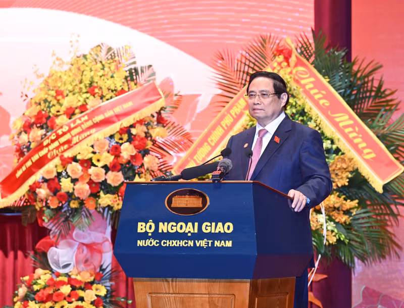 El primer ministro de Vietnam, Pham Minh Chinh, interviene en el evento. (Foto: Nhan Dan)