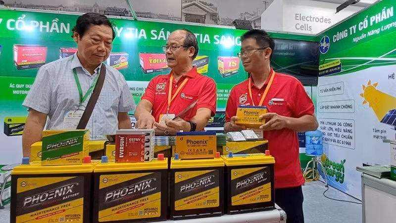 En la feria de 2025. (Foto: Nhan Dan)