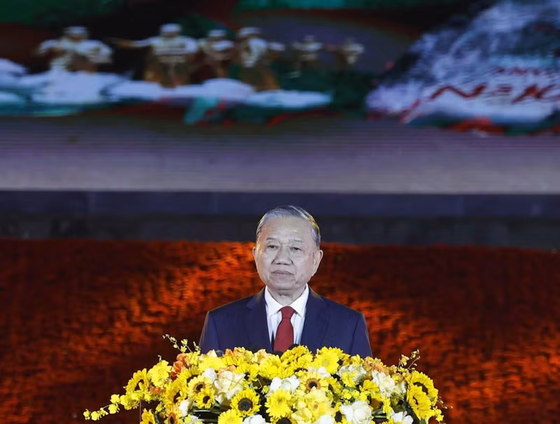 El secretario general del Partido Comunista de Vietnam, To Lam, interviene en el evento desde Cao Bang. (Foto: VNA)