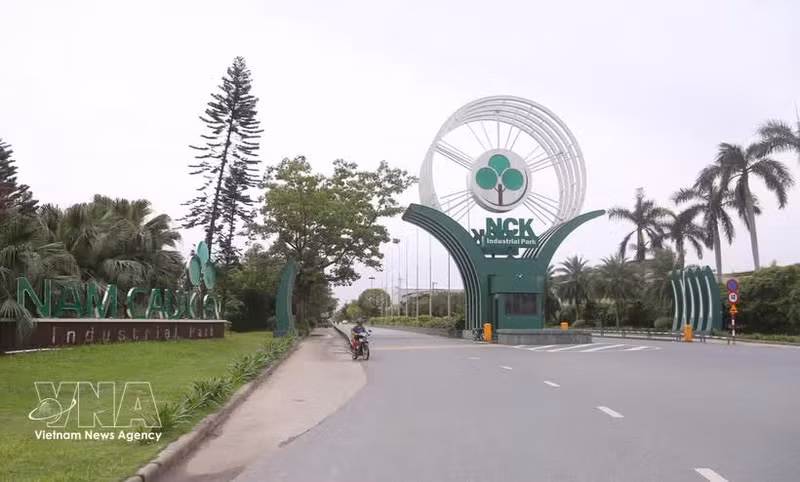 Nam Cau Kien, un modelo económico privado típico de la ciudad de Hai Phong, fue seleccionado por la Organización de las Naciones Unidas para el Desarrollo Industrial como uno de los 37 parques industriales participantes en el Programa Global de Parques Eco-Industriales. (Foto: VNA)