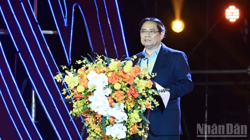 El primer ministro de Vietnam, Pham Minh Chinh, habla en el evento. (Foto: Nhan Dan)