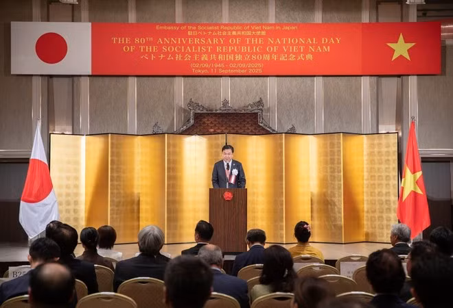 El embajador vietnamita en Japón, Pham Quang Hieu, interviene en el evento. (Foto: VNA)