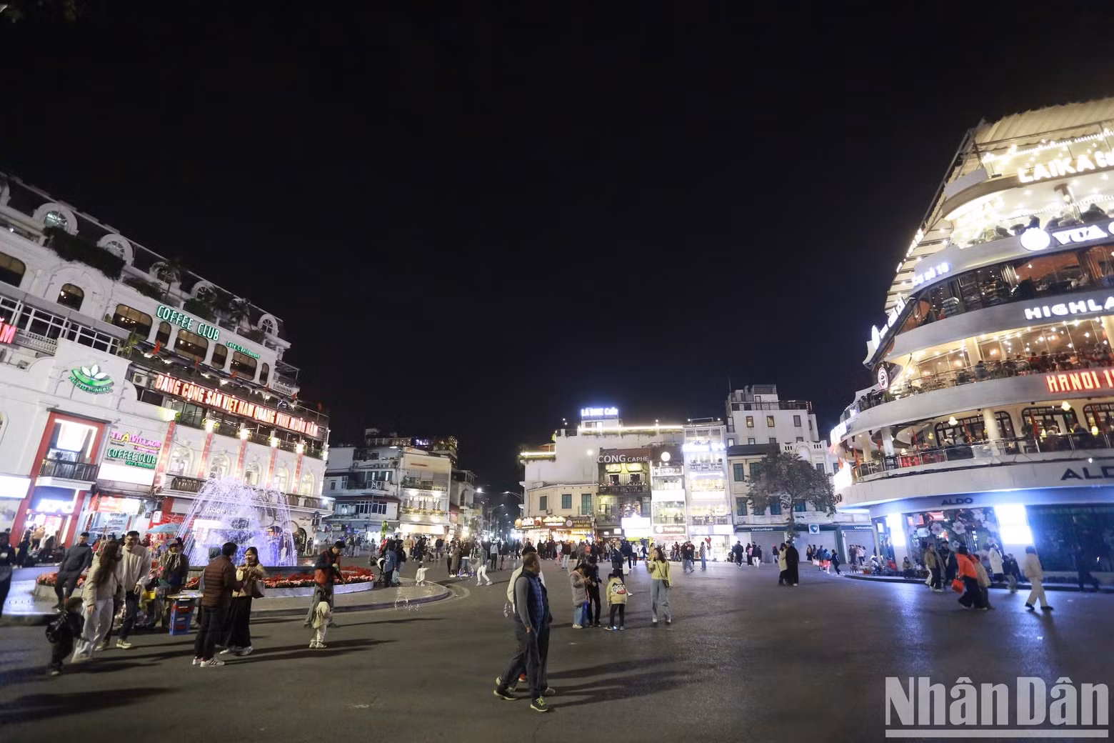 Las calles vacías alrededor de las 9 de la noche.